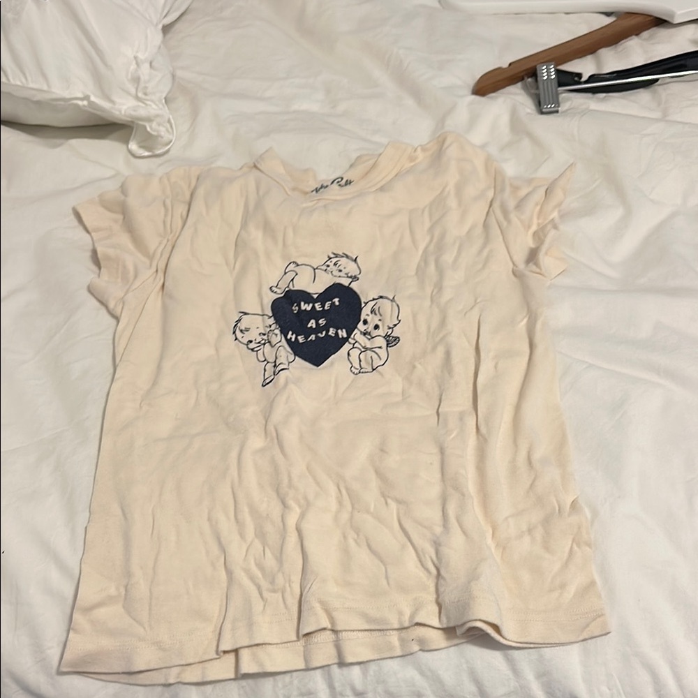 Brandy Melville Cream Short Sleeve Tee Casual Top